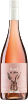 Eine Flasche Roséwein steht aufrecht. Die Flasche hat eine schlanke Form und eine hellrosa Farbe. Das Etikett zeigt eine Abbildung eines Tieres. Der Hintergrund ist neutral und unscharf.