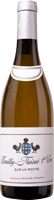 Eine Flasche Weißwein steht aufrecht. Die Flasche hat einen schmalen Körper und eine helle, ansprechende Etikette mit einem Wappen und dem Schriftzug. Die Umgebung ist neutral, ohne weitere Objekte sichtbar.