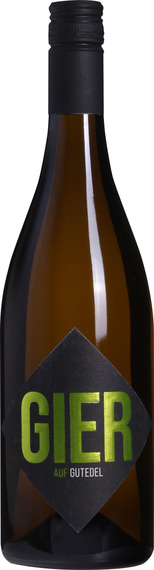 Eine Weinflasche mit einem runden, braunen Glasdesign. Das Etikett zeigt den Schriftzug -GIER- in grüner Schrift und -AUF GUTEDEL- in kleinerer, weißer Schrift auf einem schwarzen Hintergrund.