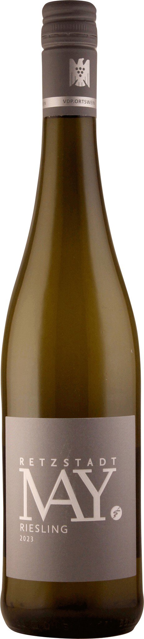 Eine Flasche Wein mit einem eleganten Design. Der Körper ist grünlich und der Etikett erkennt man den Namen -RETZSTADT MAY RIESLING 2023- sowie -VDP.ORTSWEIN-.