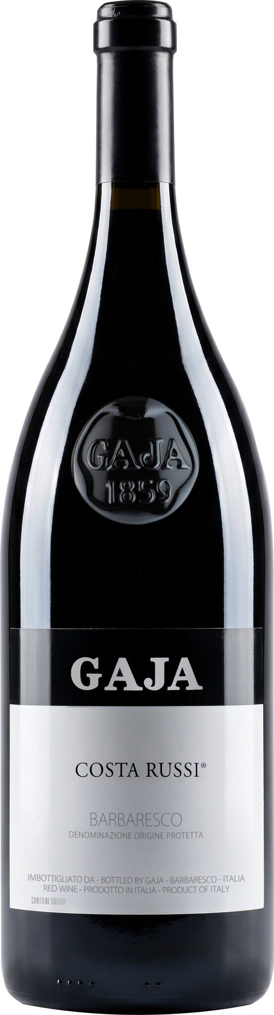 Eine elegante, große Flasche Rotwein mit einem auffälligen schwarzen Etikett, auf dem -GAJA- steht. Der Flaschenhals ist lang und der Boden ist stabil, auf einem neutralen Hintergrund platziert.
