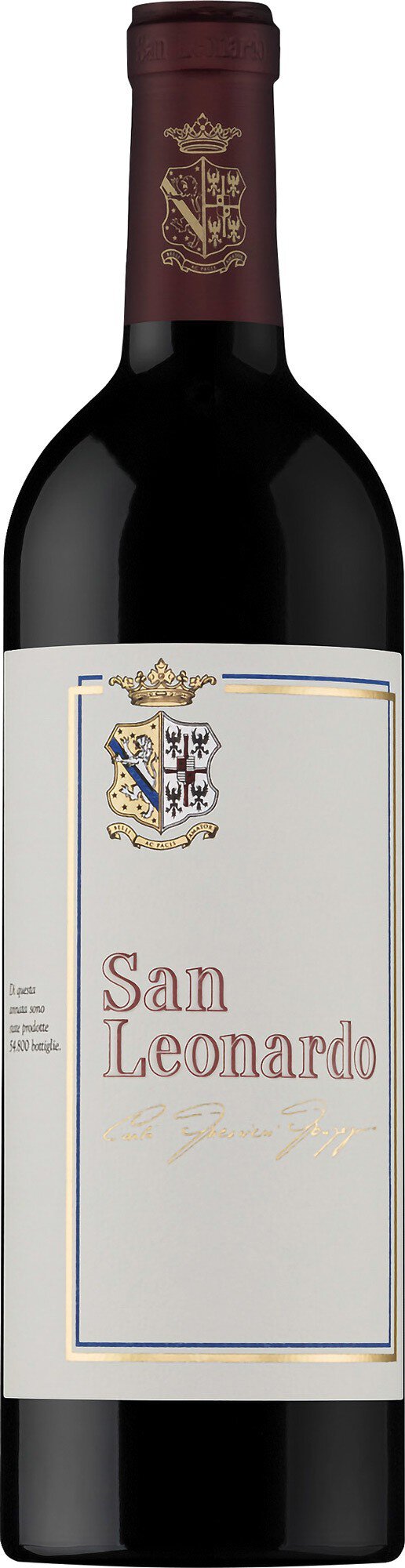 Eine Weinflasche mit einem eleganten, schlichten Etikett in cremefarbener und grauer Gestaltung, die einen Premium-Rotwein repräsentiert. Der Korken hat eine raffinierte Note.